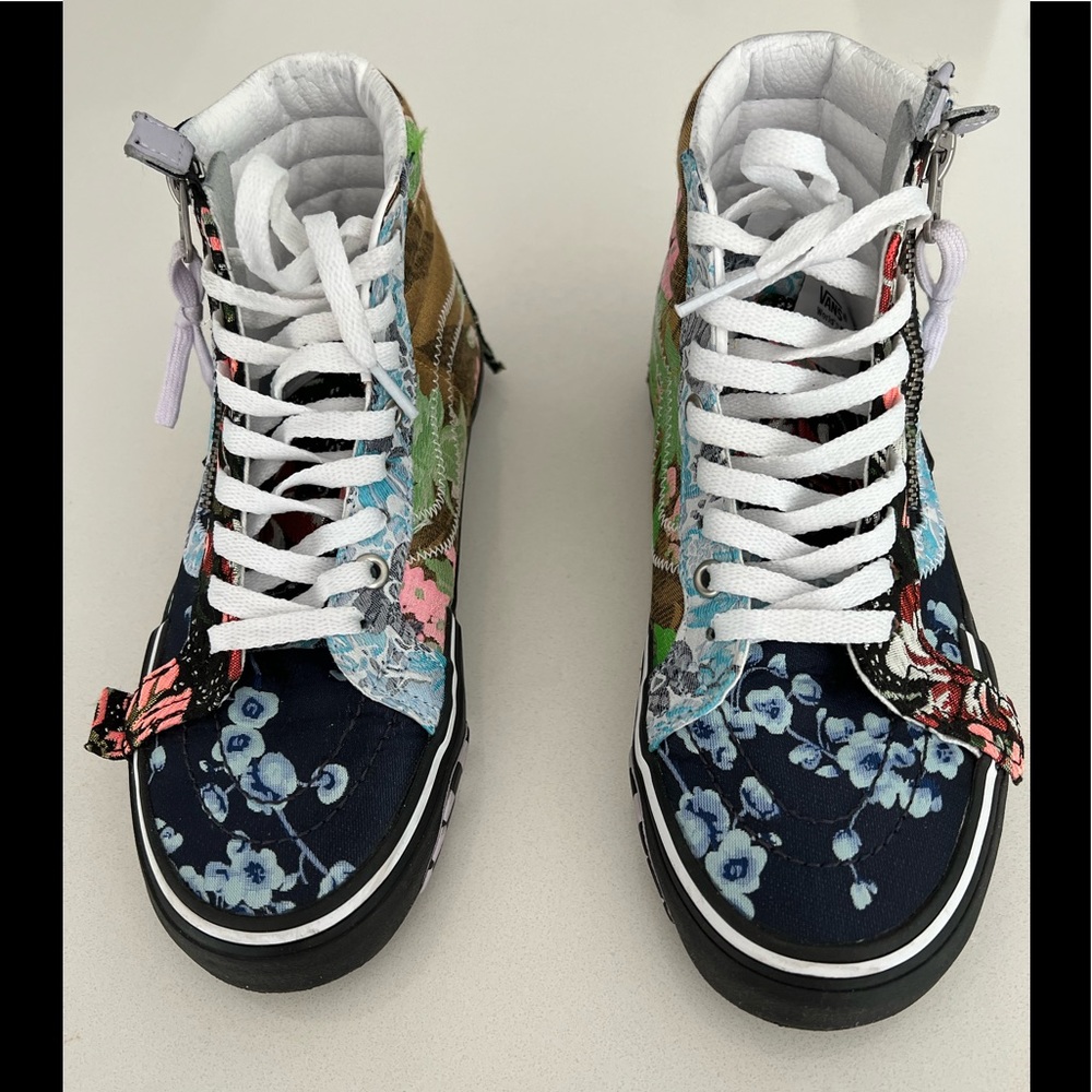 Vasn flora snickers Size 6